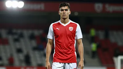 Antalyaspor'un Gambiyalı orta saha oyuncusu Jesper Ceesay'in Portsmouth'a transferi iptal oldu
