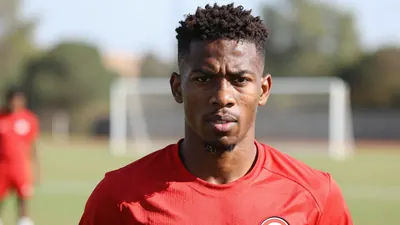Antalyaspor, 24 yaşındaki Kongolu defans oyuncusu Francis Nzaba'yı bonservisiz olarak kadrosuna kattı