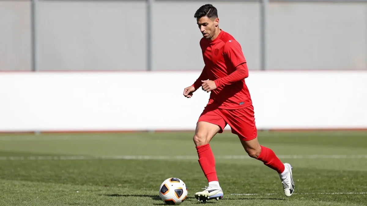 Trendyol 1. Lig'in 7. Haftasında Ümraniyespor'a konuk olacak Antalyaspor'un maç öncesi muhtemel 11'inde kaleci Pseftis...