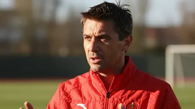 Bandırmaspor Teknik Direktörü Ertuğrul Aslan, Antalyaspor maçı hazırlıklarının tamamlandığını ve takımın gelişiminden...